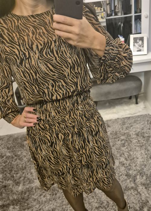 Rochie de zi sau evenimente, mărimea xs, merge și.la S-M