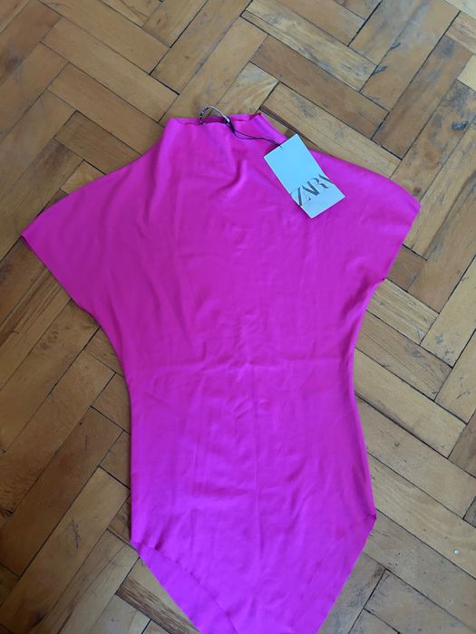 Чисто ново цикламено розово боди Zara