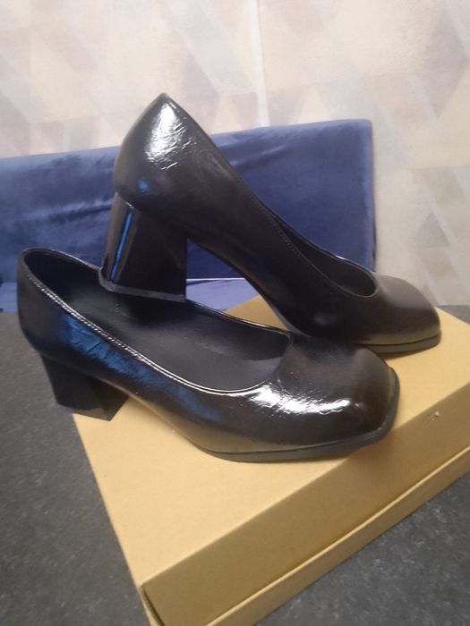 Pantofi cu toc gros,mas 40