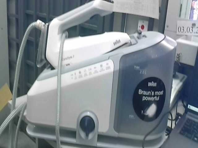 Утюг (парогенератор) Braun