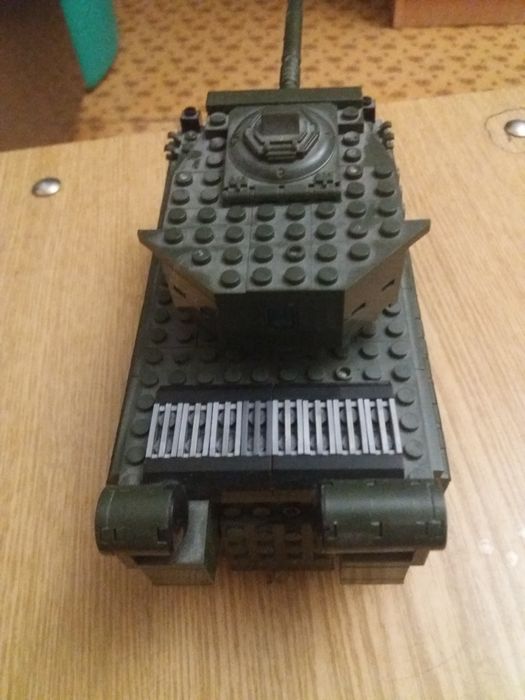 Продам детскую игрушку