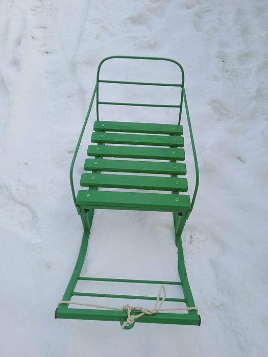 Детские новые санки.