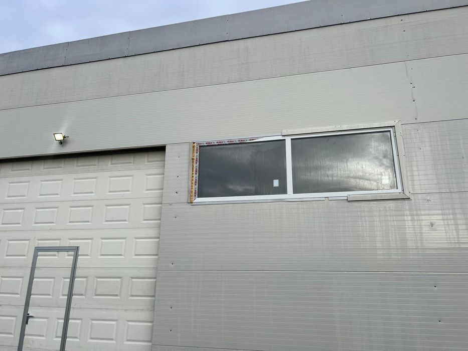 Hala Industriala de inchiriat-Firma de vanzare-LOT Autovehicule