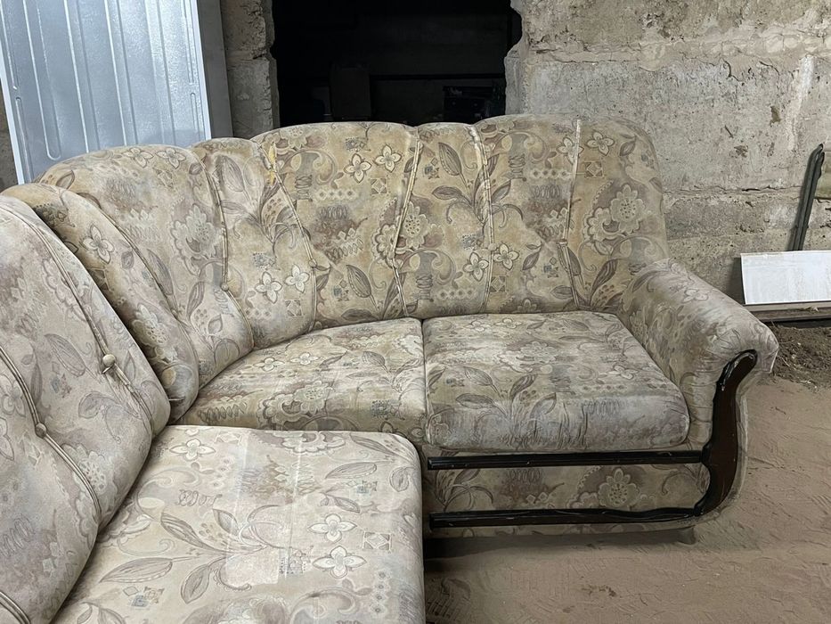 Продам диван комплект