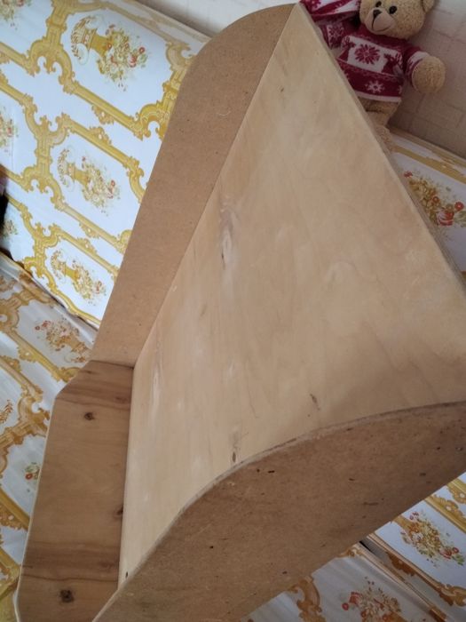 Продам пеленальный столик