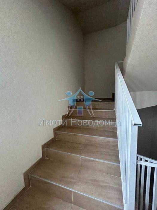 Продава се Двустаен апартамент в Шумен, Пазара - 78 кв.м за 1144 €/кв.м - Снимка #6