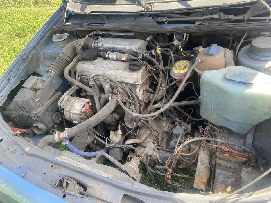 Passat b3 2.0литра инжектор