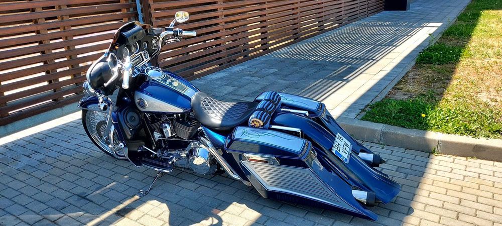 Harley-Davidson Twin Cam 88 – Custom Bagger