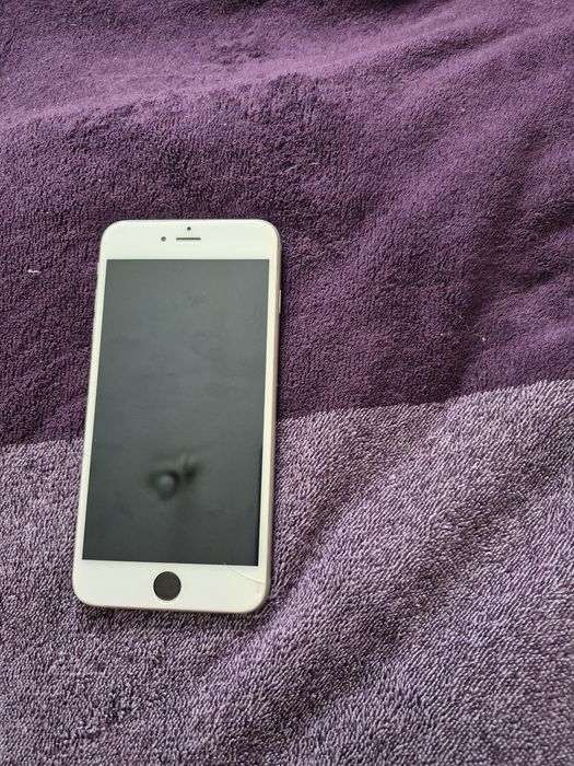 Телефоны ZTE и IPhone