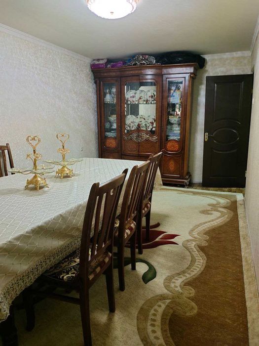 СРОЧНО ПРОДАЁТСЯ 4-х комнатная квартира.