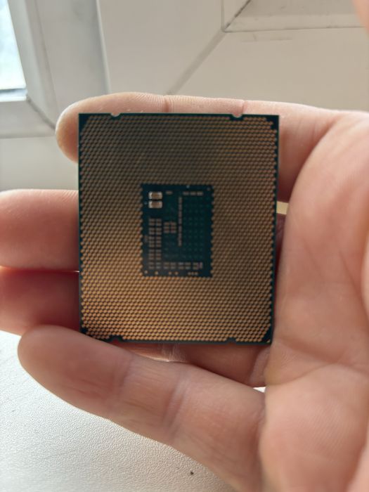 Процессор XEON E5-2640V3