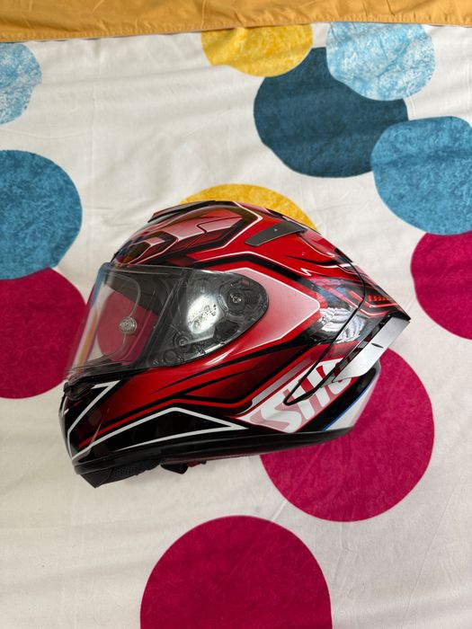 Vând cască moto shoei x-spirit 3 aerodyne