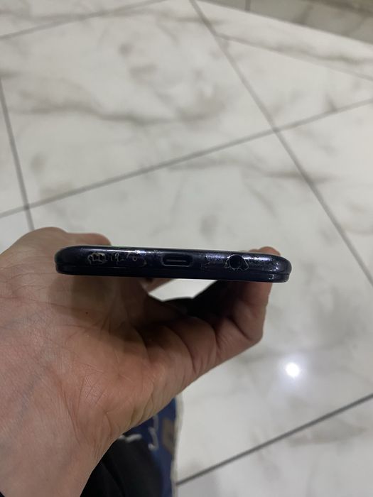Telefon sotiladi samsung A50