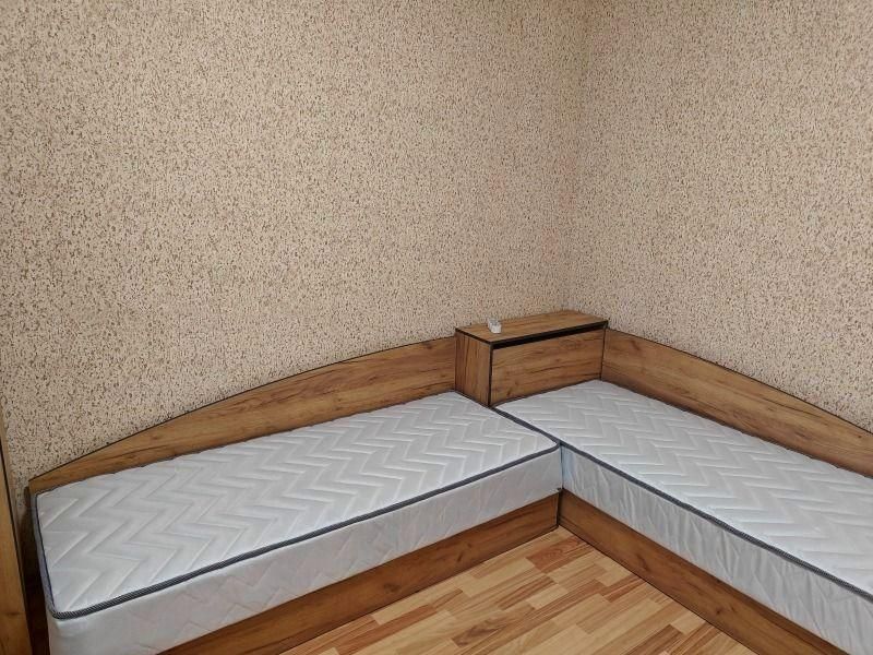 Дава се под наем Тристаен апартамент в София, Лозенец - 95 кв.м за 1000 € - Снимка #8