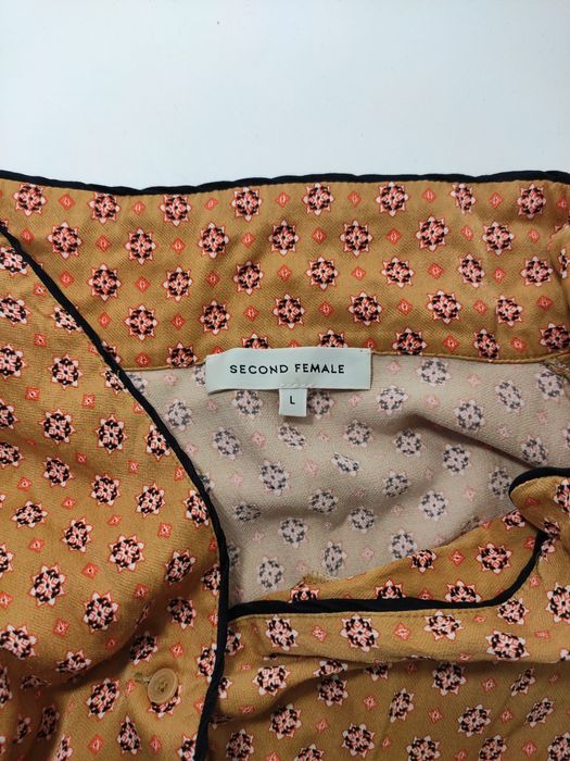 Secon Female - Desiger Summer Blouses