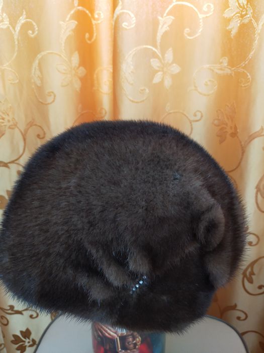 Шуба норковая, шапка