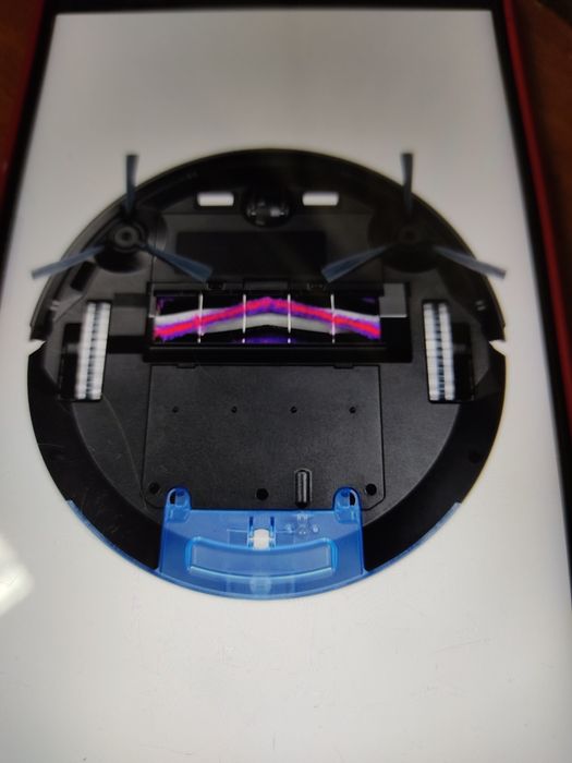 Продам робот пылесос