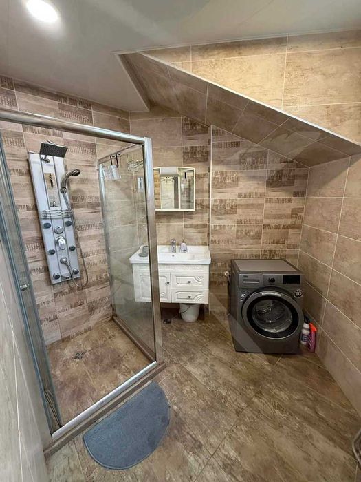 Дава се под наем Тристаен апартамент в Варна, Погреби - 110 кв.м за 698.19 € - Снимка #6