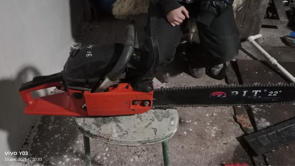 Продается бензопила