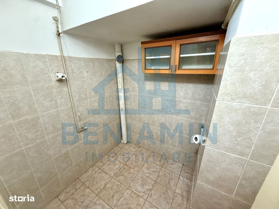 2 camere - etaj 1 - investitie - zona excelenta - Cinema Patria