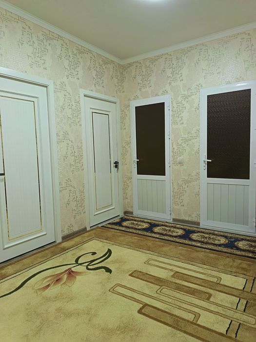 Кватира на 1 этаже новастройка 75кв