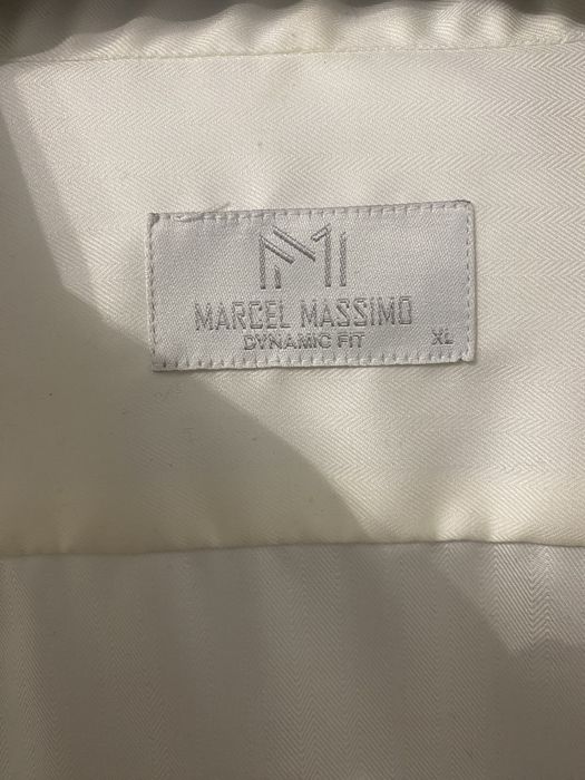 Costum ginere / nas Cesar’s marimea 54 stare excelenta