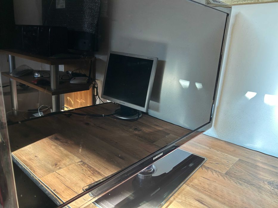 LED Samsung UE40D5700 за ремонт