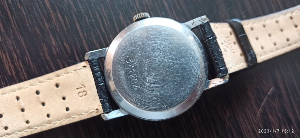 Часы наручные "победа"