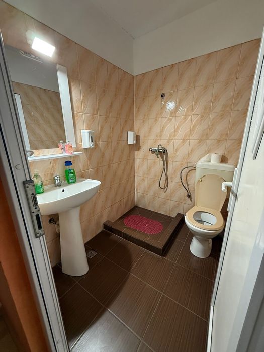 Cazare muncitori cu MESE