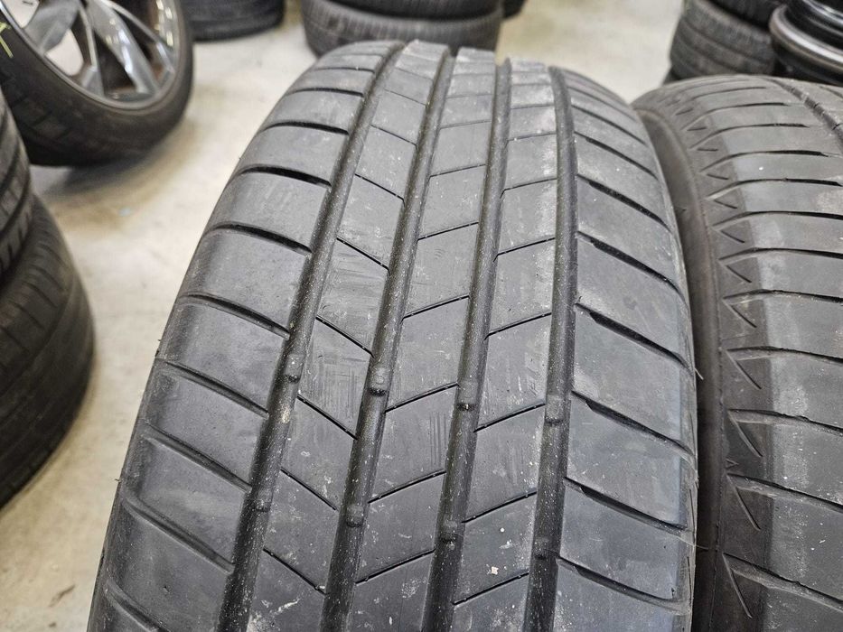 4 Anvelope de VARA 235.60.18 'Bridgestone' [dot 2022] ; stare buna
