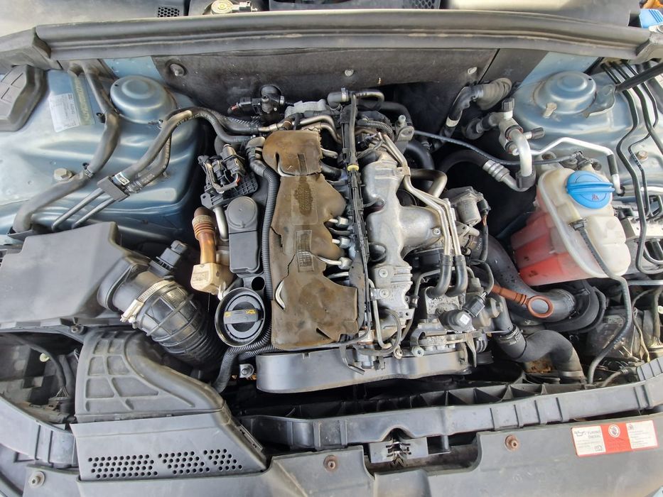 Motor 2.0 tdi caga. Audi A4 b8 . Injectoare pompa Rampa