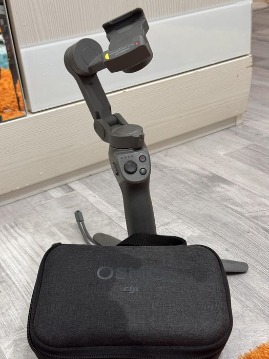 Dji osmo mobile 3 combo