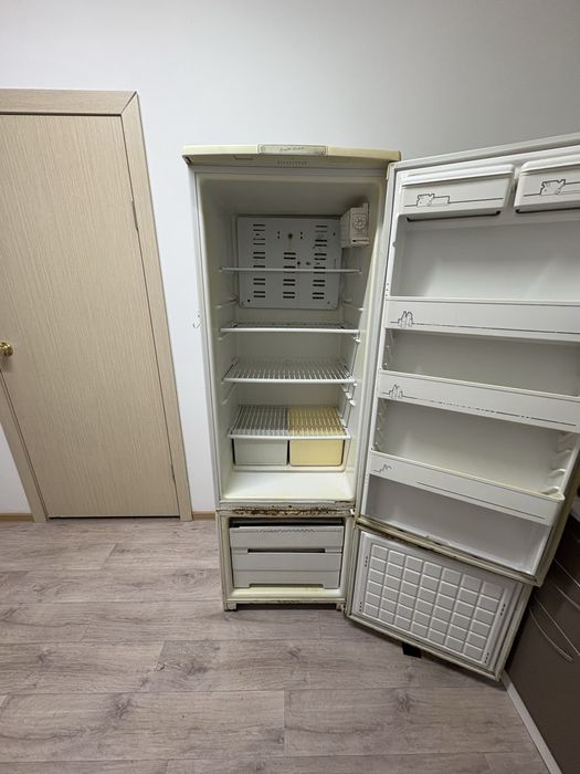 Продам холодильник