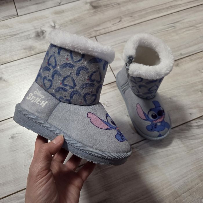 Лот детски пантофи