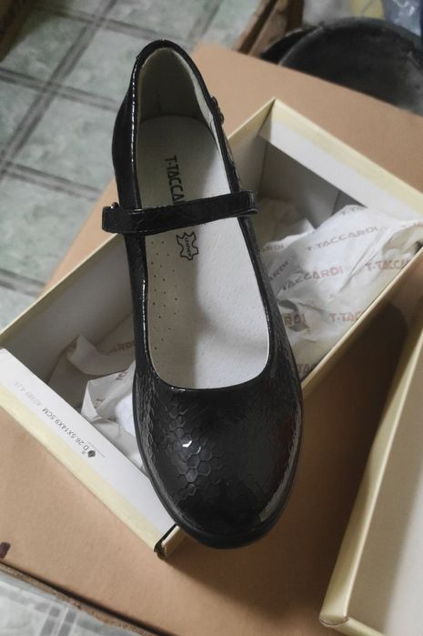 Туфли школьные новые 36р