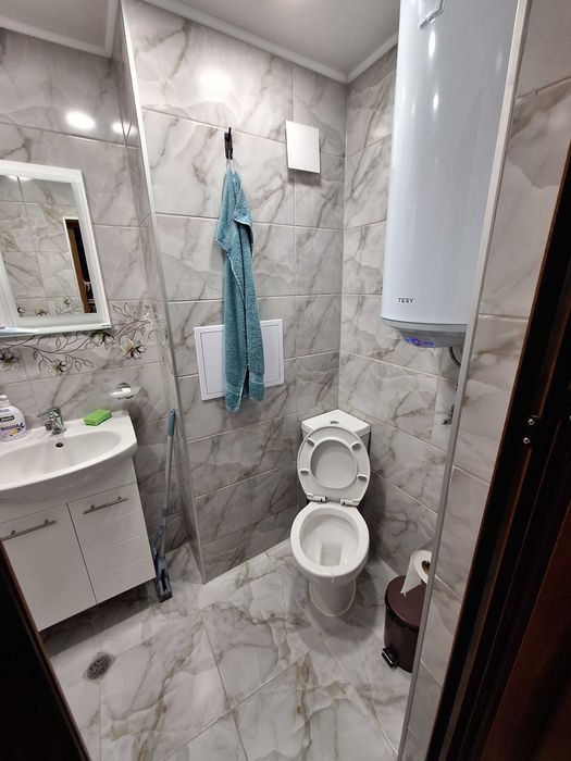 Продава се Двустаен апартамент в Карнобат - 62 кв.м за 576 €/кв.м - Снимка #3