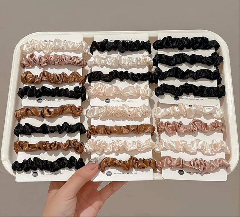 Новые резинки и крабики для волос