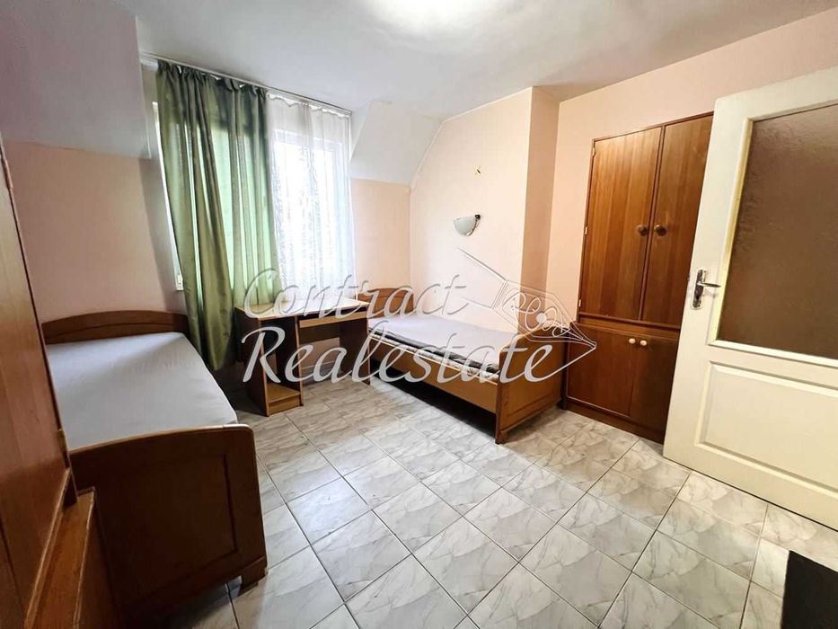 Дава се под наем Тристаен апартамент в Варна, Лятно кино Тракия - 70 кв.м за 331.5 € - Снимка #9