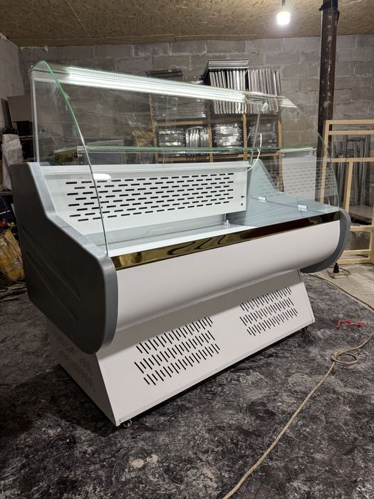 Витринный холодильник