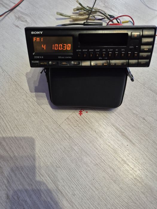 SONY  Xr-U550RDS Sony