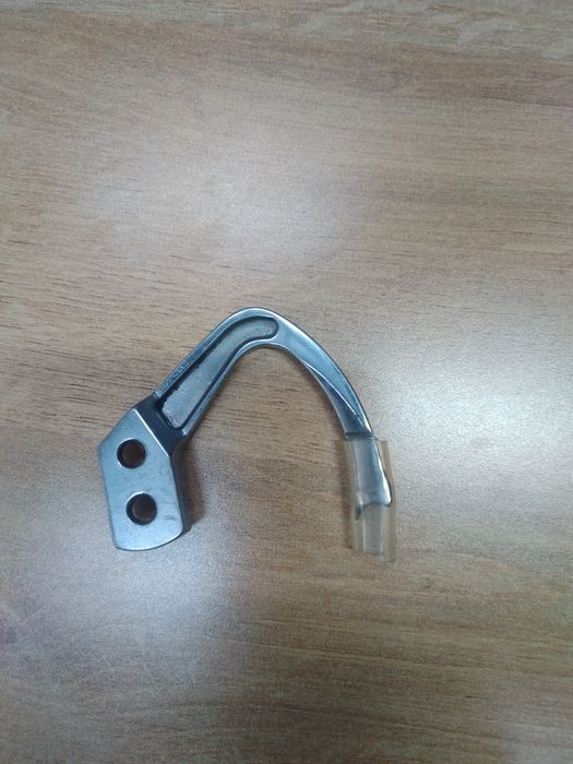 Overlok mashinka zapchastlari sotiladi. Gilamchilar uchun zapchastlar