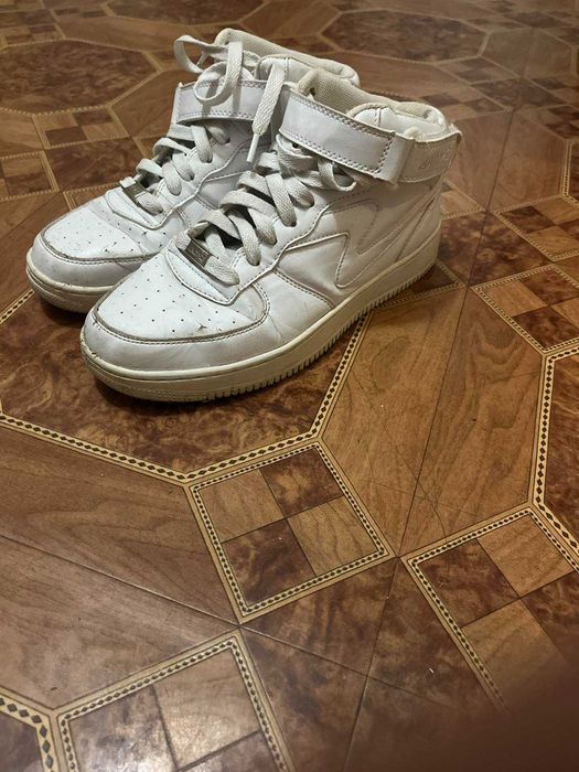 Маратонки Nike Under armor