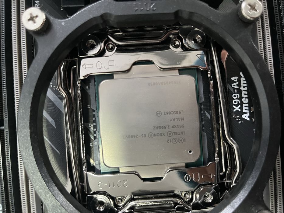 Продам мат плату ametmen x99-a4