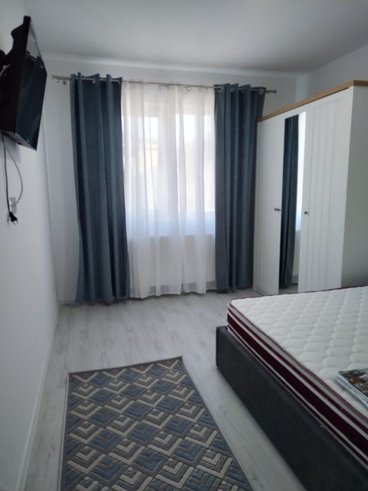 Inchiriez garsoniera militari residence