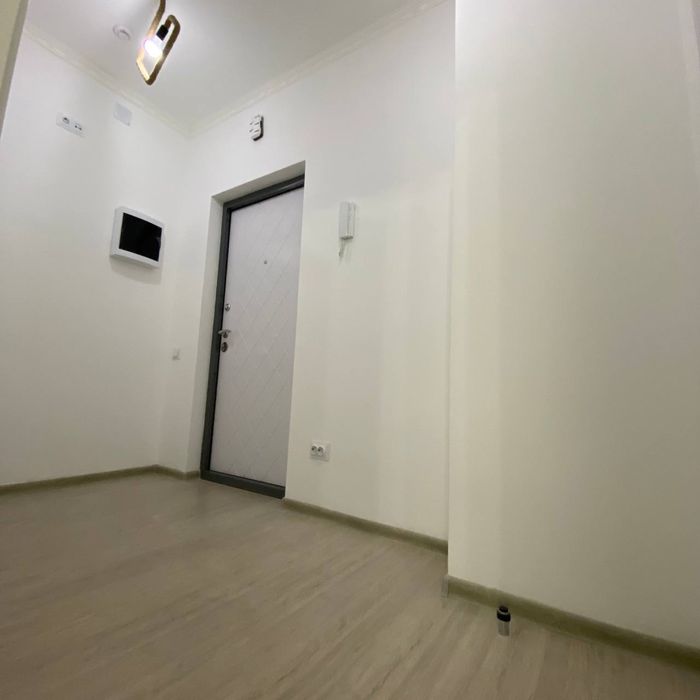 Ж.К Assalom Sohil.  1 комнатная квартира 27 м2 (5минут до центра)