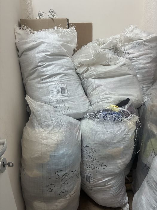 Haine second hand la sac