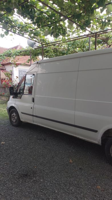 Vînd dubă Ford tranzit an 2003 motor 2litri