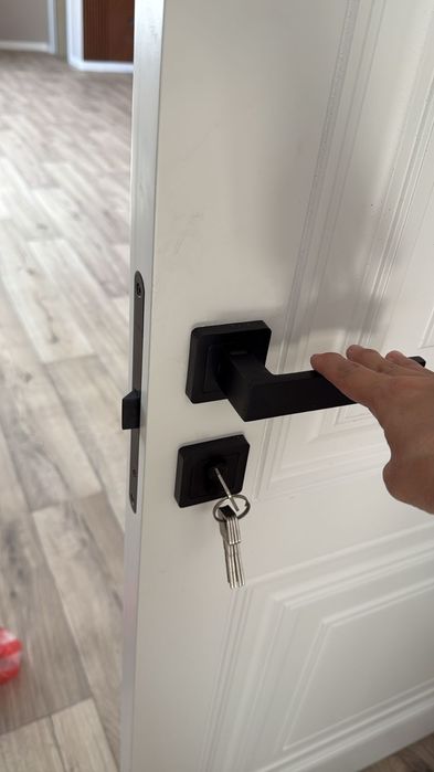 Установка дверей