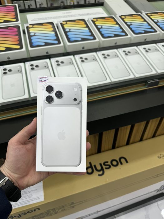 Iphone 17 pro/pro max