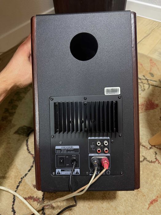 СРОЧНО продается Microlab SOLO 6C 2.0/100w RMS (50*2W)Колонки/Сабвуфер